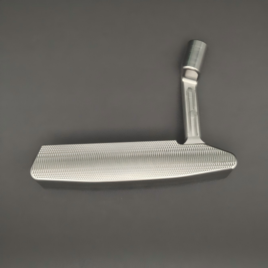 Golf putter face customization